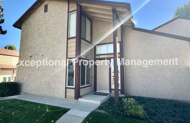 Ready to move in 2 bedroom 3 bath home! - 1638 English Place, Corona, CA 92879