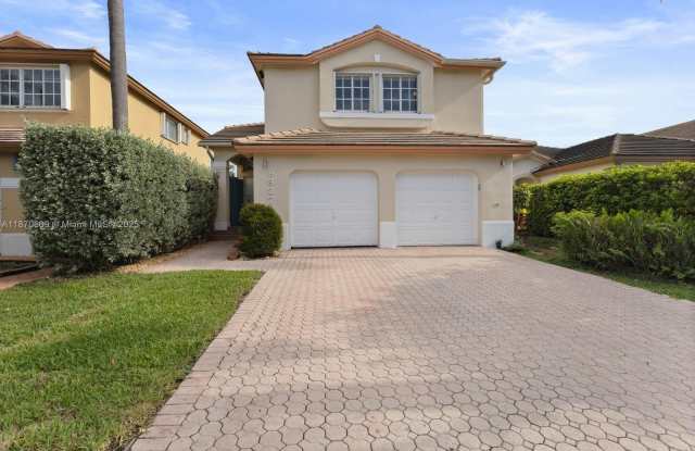 9927 NW 29th St photos photos