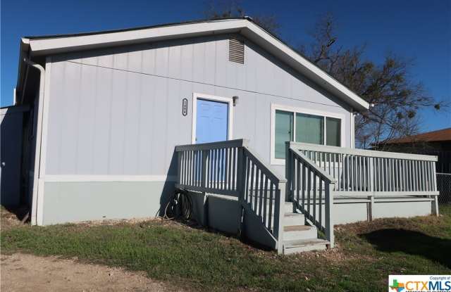 1484 W Klein Road - 1484 West Klein Road, Guadalupe County, TX 78130
