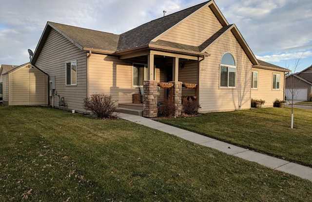 Updated 3 bedroom Home in Pleasantville photos photos