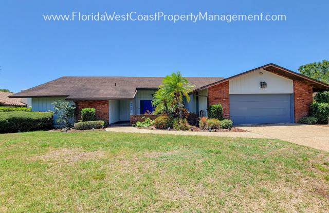 OUTSTANDING 4 BEDROOM/3 BATH SARASOTA POOL HOME! LONG TERM LEASE OFFERED! photos photos