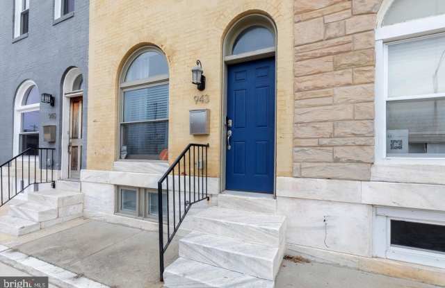 943 N PATTERSON PARK Avenue photos photos