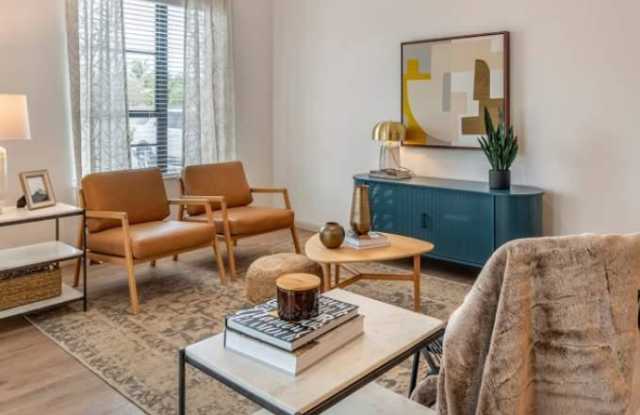 17959 Overlook Loop Gallery 1