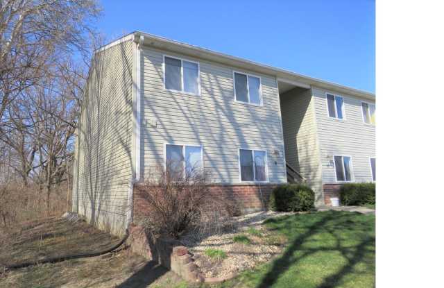 1000 Bratton Avenue - 1000 Bratton Avenue, Marseilles, IL 61341