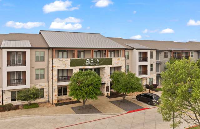 Oaks on Marketplace photos photos