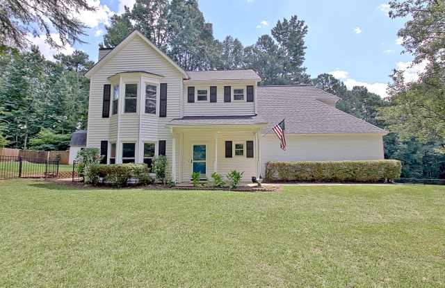 1359 Fischer Road Gallery 1
