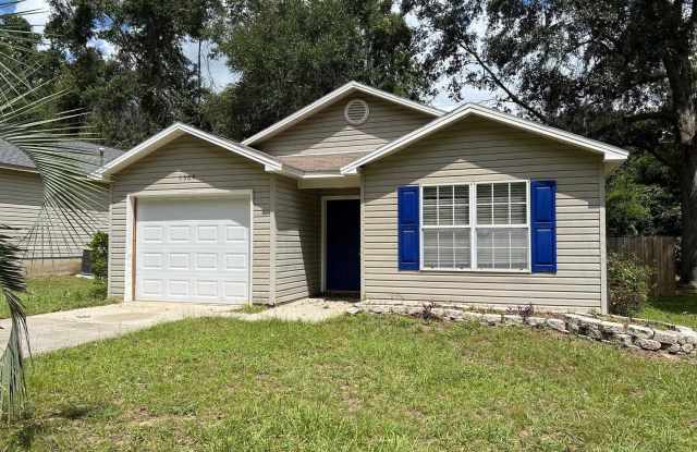 4504 Wesley Drive photos photos