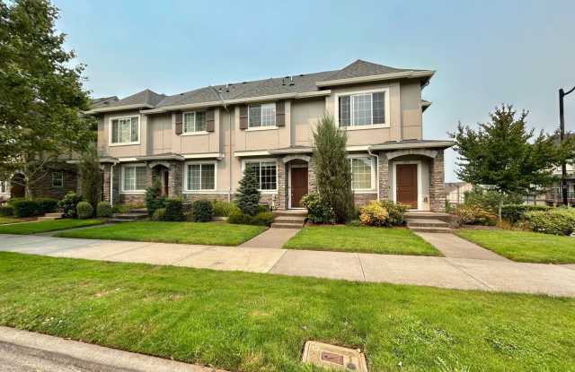 Stunning 2 Bed, 2.5 Bath Craftsman Townhome with Community Amenities! photos photos