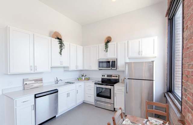 Dahlman Flats photos photos