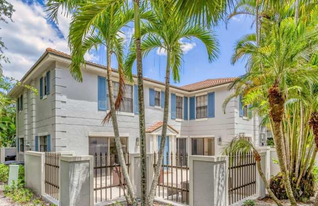 355 Prestwick Circle Gallery 3