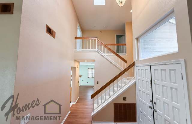 Homes Management - Escondido Home Gallery 3