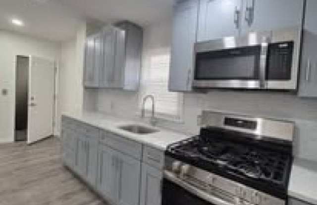 166 Roseville Ave photos photos