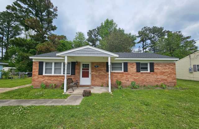 Gorgeous Home In Jacksonville! Gallery 1
