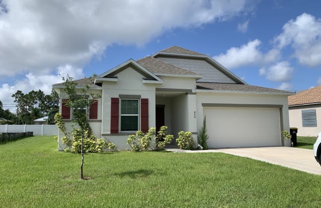 800 Grandeur St SE - 800 Grandeur Street Southeast, Palm Bay, FL 32909