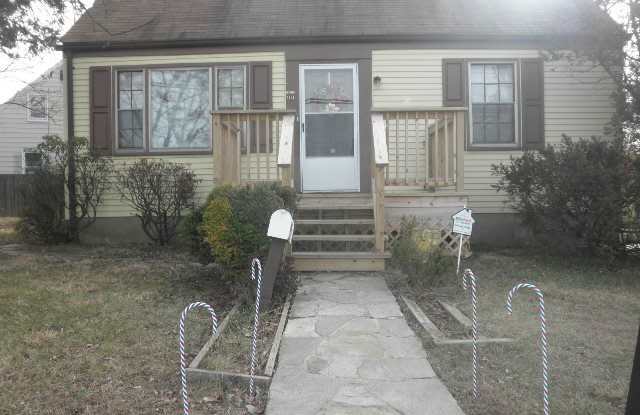 7413 Marston Road - 7413 Marston Road, Lochearn, MD 21207