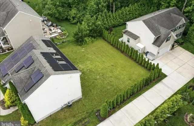 156 Thomas Jefferson Terrace Gallery 1