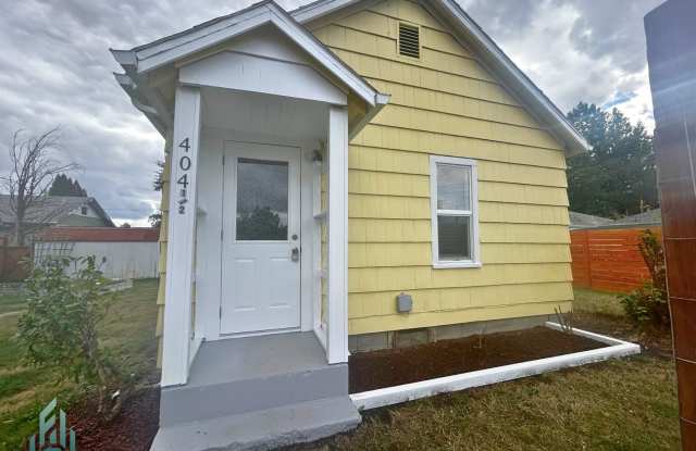 Charming & Newly Renovated Pet-Friendly 1-Bedroom Home in Philomath! Gallery 1