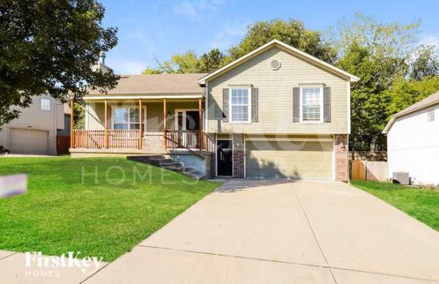 8024 North Spruce Avenue photos photos