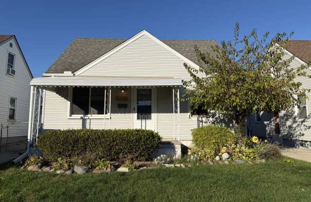 19613 Avalon Street Gallery 1