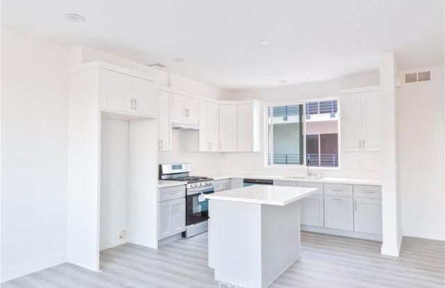 14622 Vanowen photos photos 14622 Vanowen photos photos