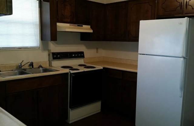 Charming 3 BR / 2 BA Home in Radcliff – Minutes from Fort Knox! Gallery 4