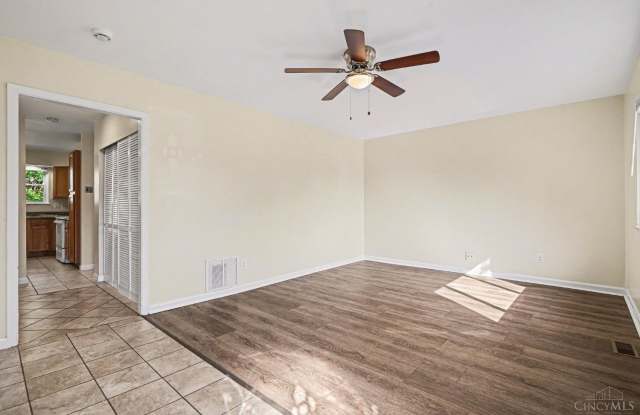950 Harkin Drive Gallery 4