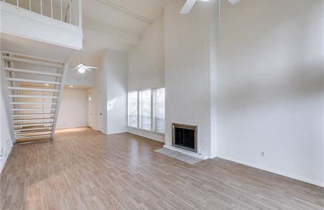 7638 Royal Lane Gallery 4