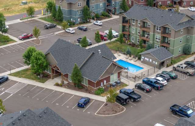 HAVE YOUR PICK BETWEEN 3 BIG RENT SPECIALS! photos photos