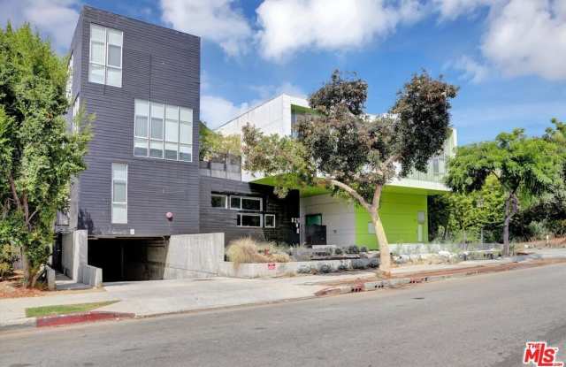 825 N Kings Rd photos photos