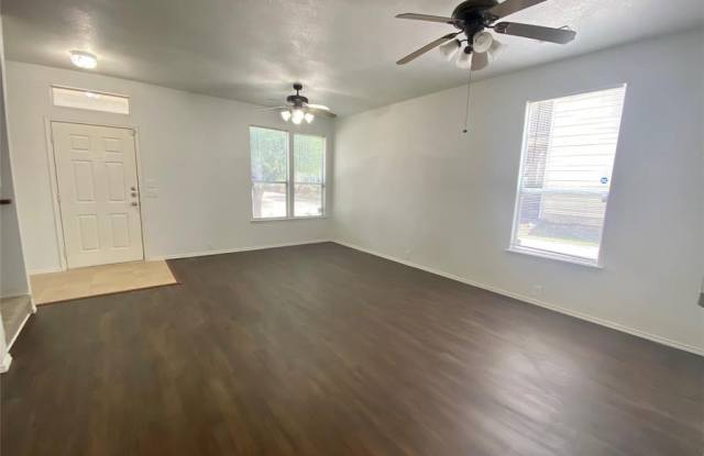 10713 Astor Drive Gallery 2