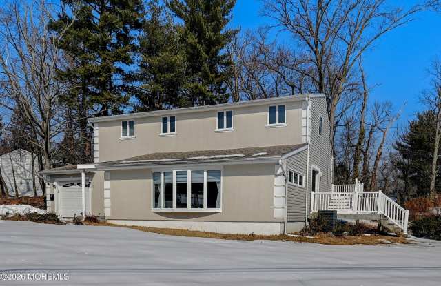 17 Thomas Road photos photos