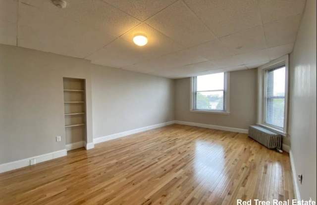 649 Washington St. photos photos