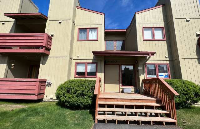 1 Bedroom Condo in Independence Park w/Garage and Washer/Dryer! Call Today! photos photos