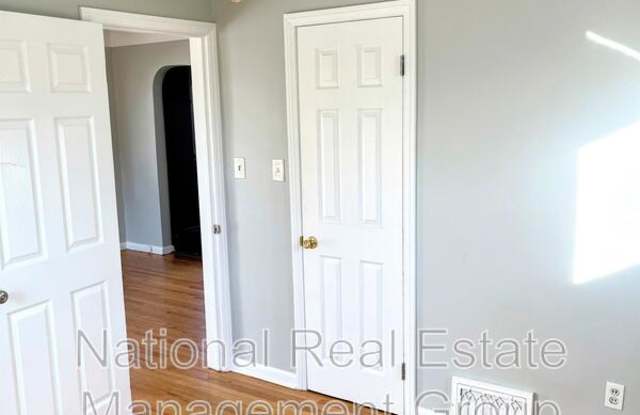 7561 Ziegler Street Gallery 4