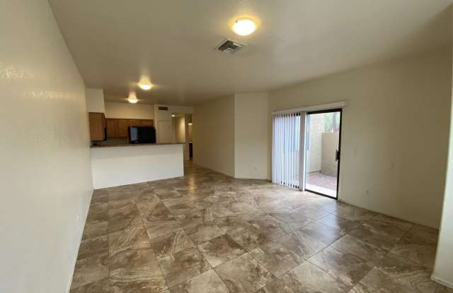 1251 E Weimer Circle Gallery 4