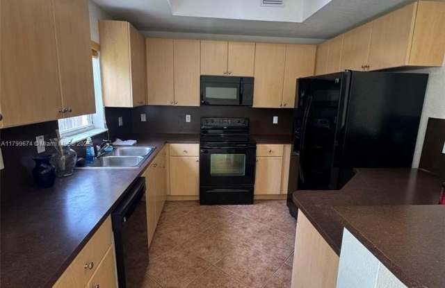 8908 SW 223rd Ter photos photos