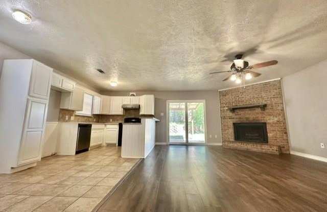 5617 Espanola Drive Gallery 4