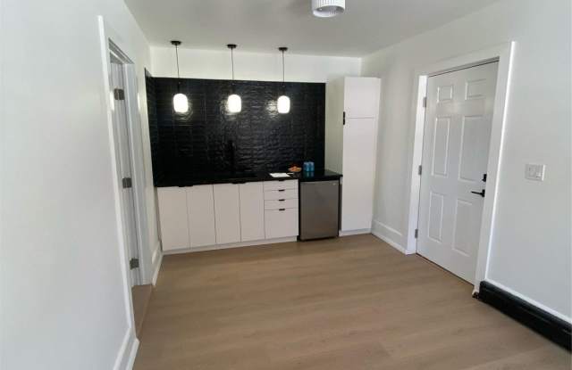 550 55 Gallery 4