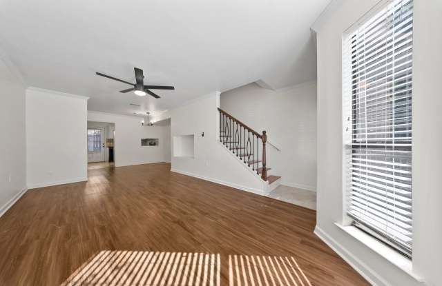 2 Bedroom Townhome located off Jefferson Hwy near Bluebonnet! photos photos 2 Bedroom Townhome located off Jefferson Hwy near Bluebonnet! photos photos