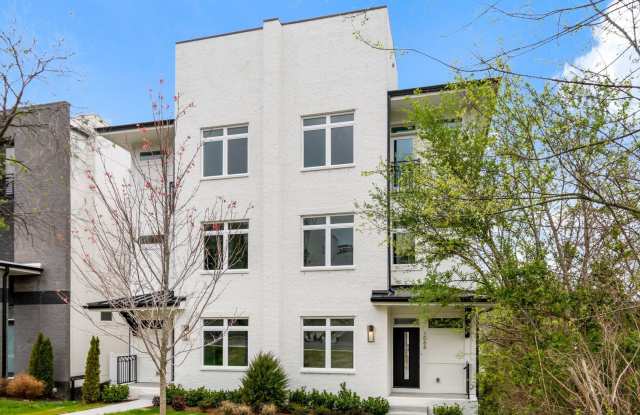 Nashville - Spotless & never been lived in 4BR/4.5BA home + separate office Gallery 3