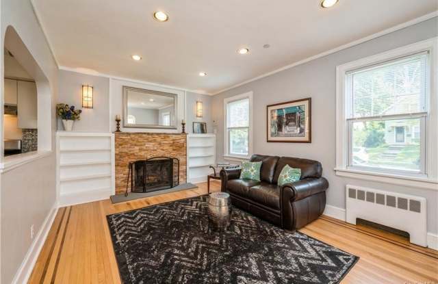 73 Rosedale Avenue Gallery 3