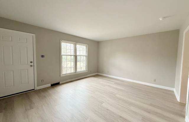 3819 Rosehaven Dr. photos photos