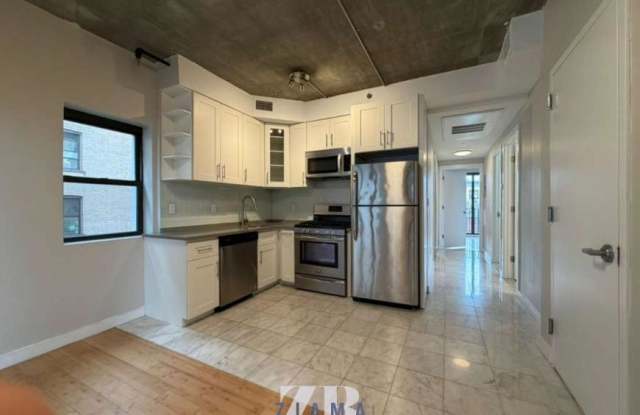 293 Hawthorne Street photos photos