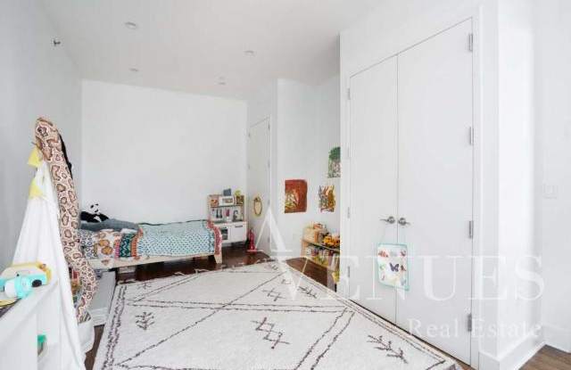 230 East 124th Street Gallery 4