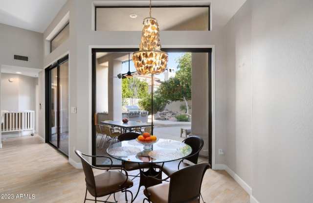 7466 E Cochise Road Gallery 3