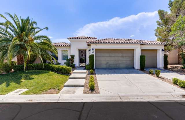 Southern Highlands Gem | 3 Bed, 2.5 Bath with Fireplace  Private Courtyard photos photos