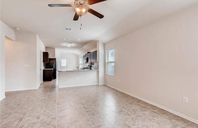 10021  Gertrudis LOOP Gallery 2