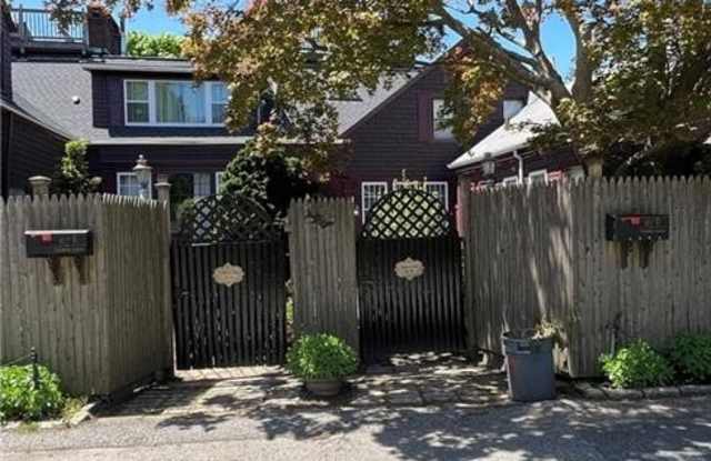 167 Coggeshall Avenue photos photos
