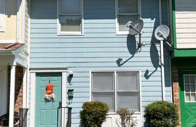 608 W Church Street photos photos