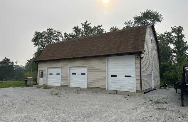 6131 North 450 West Gallery 2